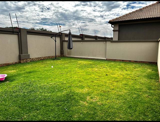 3 BEDROOM HOUSE FOR SALE IN SUNAIR PARK